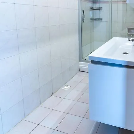 דירה Kaplan Cosy Flat - Air Conditioned & Heated 3 Bedrooms In The
